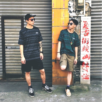 街舞oldschool复古bboy单车说唱名族风情侣街头滑板条纹短袖t恤