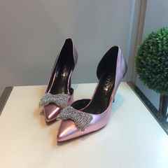 萱百丽女鞋价格_萱百丽女鞋图片