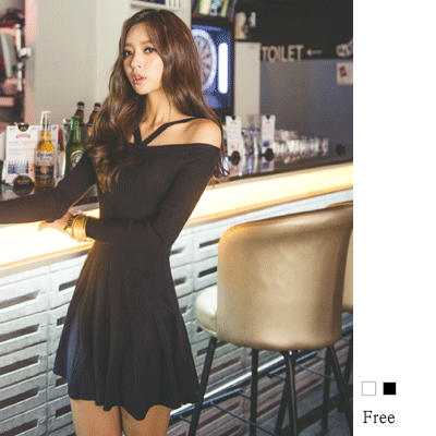韩国代购进口女装 韩版露锁骨夜店风修身长袖女连衣裙秋新款