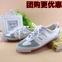 Universal men volleyball shoes low-gang canvas shoes white martial arts shoes morning training shoes female students cloth shoes training shoes wholesale