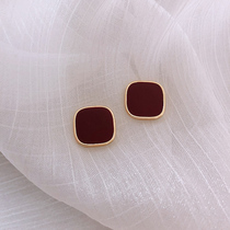 Wine Red Square ~ fast luxury ~ French high-grade commuter earrings temperament female 2021 New Tide earrings Silver Needle