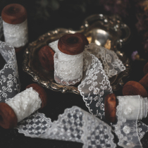  Lace wooden spools French wedding wedding still life photography photo props ins wind retro floral decoration ribbon