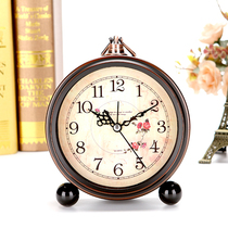 European-style table clock Living room decoration desktop clock Retro table clock decoration table table American classical desktop pendulum clock trumpet