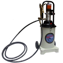 Taiwan imported Bostin oil injector pneumatic oil Machine 13 liters 40 liters lubrication yellow oil pump distribution pipe universal gun