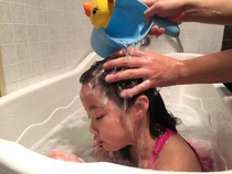 Bathroom Bath Bath Bath Children Baby baby play water toy shampoo cup water scoop water spoon toy