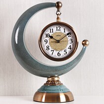Crescent clock ornaments living room European simple modern clock light luxury fashion personality creative desktop clock mute