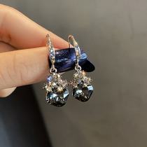 Fast luxury ~ beautiful treasure gray crystal ear hook earrings female Korean New temperament retro ear jewelry