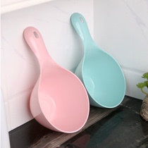 Water spoon water scoop thickened kitchen bath baby shampoo household multi-color plastic large water scoop with long handle deepened