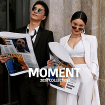 Wedding photography new theme street photography creative documentary couples holding photography props color English poster