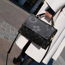 Caring Koko brand new women bag fashion shoulder bag wild black shoulder bag Hand bag bag