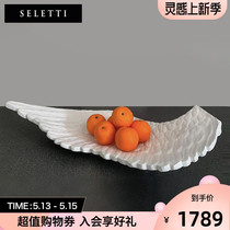 Italian Seletti Love God Wings Custom Tray Creatives Design Fruit Tray Living Room Office Decoration Hanging Pan