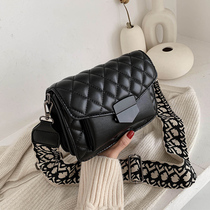 European Station Genuine Leather Small Bags Women 2022 New Small Square Bag Broadband Fashion Rhombus Skew Satchel 100 Lap Single Shoulder Bag