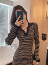 Fall winter 2022 new French small fragrant style socialite long skirt women advanced sense slim slim knit dress foreign style