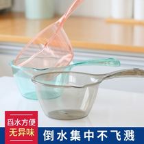 Household plastic long handle water spoon Kitchen with thickened large capacity water scoop Bath flushing baby bath shampoo water scoop