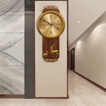 European style retro solid wood wall clock living room home fashion solid wood swing clock table American modern simple quartz clock