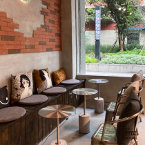 Industrial wind stainless steel cement coffee table side few movable coffee table Net red back chair cafe milk tea iron chair