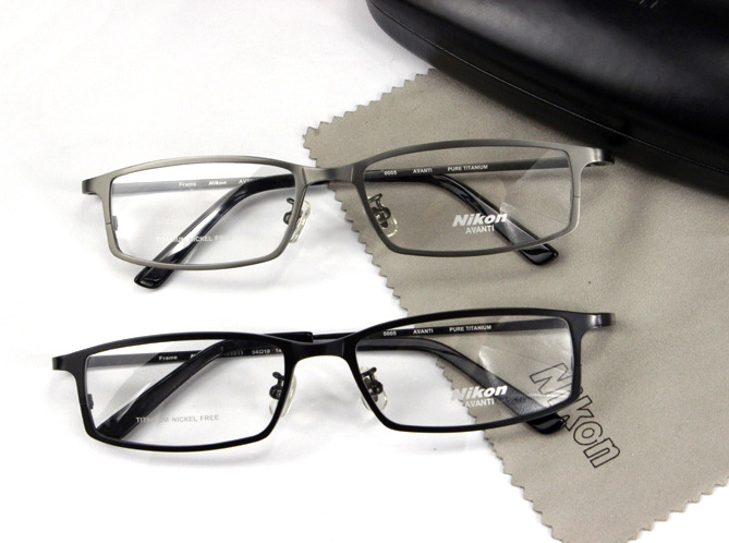 尼康纯钛眼镜
