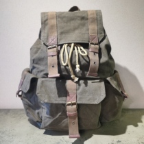 World War II backpack micro-concealer green mens shoulder bag Middle-aged large capacity backpack Vintage made old canvas bag