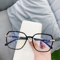 Ultra-light beautiful black frame glasses frame womens myopia eyes can be equipped with lenses square windproof blue light