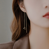 Black Small Square Earline Woman Superior Super Fairy temperament Long Flow Soar pendant with a face-to-face and thin earpiece