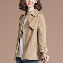 2021 Spring and Autumn New loose size casual middle-aged small man blazer khaki short windbreaker women