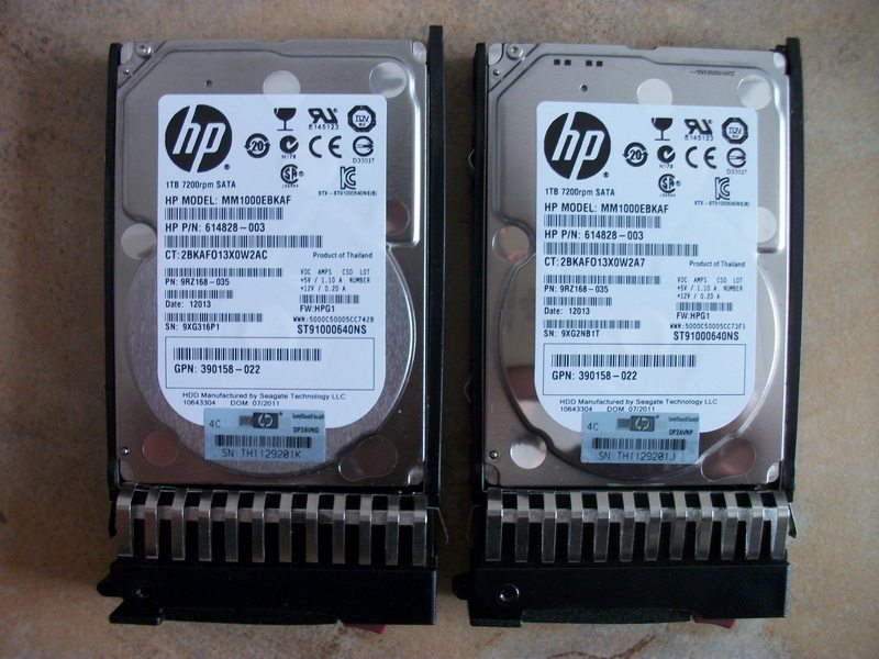 HP HP DL380G7 server hard drive 1TB SATA 2.5 inch 625609-B21 MM1000EBKAF