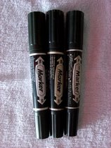 Marker pen Thick pen Oily pen Writing smooth black quick-drying large head pen 70 cents