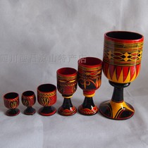 Sichuan Xichang Liangshan Special production Yi lacquer logs High-footed wine glass handicrafts Wen playing with wine with swaying pieces