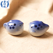 Dapu Xinmingyuan Ceramic Blue and White Small Puffer Porcelain Pet Tea Pet Decompression Ceramic Fish Tank Companion Floating Ceramics
