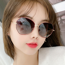 Advanced senses Anti-ultraviolet sunglasses Women Summer Seaside 2021 New wave Female Han version Big face Thin Internet Red