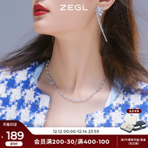 ZEGL designer Christmas series snowflake necklace female light luxury niche cold wind collarbone sweater chain autumn and winter accessories