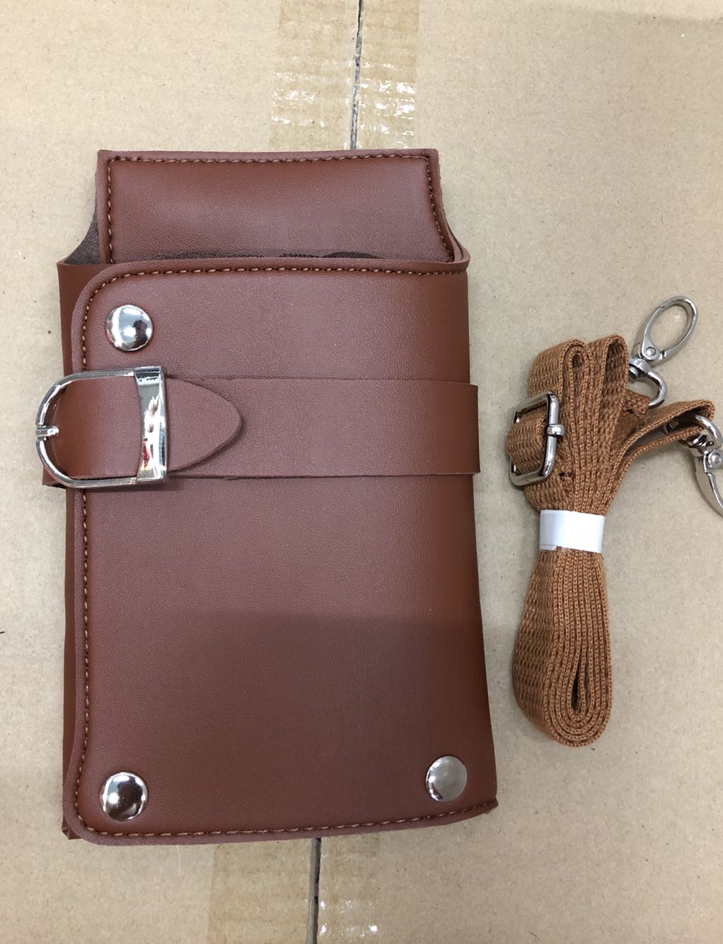 Hairdring tool pocket