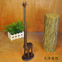 Vintage cast iron giraffe tissue holder Roll paper storage living room study kitchen Wrought iron ornaments put paper towel rack