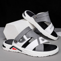 Slippers mens summer 2022 new trends outdoors Dual-use beach cool towed anti-slip sports driving sandals