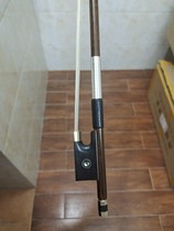 Green sandalwood color shellfish round bow violin bow elasticity can improve beginners shaking bow