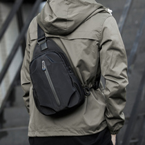 Summer new small chest bag Male minimalist Tide Cards Single Shoulder Diagonal Satchel for casual sports Lets Backpack Trend Postman Bag