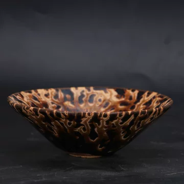 中国古玩／吉州窑／碗口19 cm 中国古玩／吉州窑／碗口19 cm 中国古玩