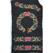 Hunan Xiangxi Miao lead shoulder flower embroidery life clothing ethnic minority clothing embroidery photography photo