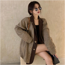 2021 new spring and autumn age reduction striped suit collar stitching sweater fake two-piece coat temperament knitted cardigan
