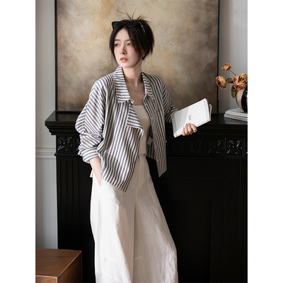 taobao agent Xia Shiwen Summer route lapel a simple top, wild striped short jacket female thin shirt 2023 new model