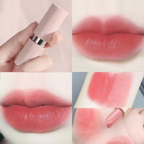Lipstick suitable for makeup does not fade does not touch cups does not discolor cheap students bean paste color niche brand high value