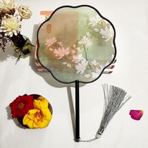 Customized ancient style cooked silk handmade Suzhou traditional Chinese painting mango Chinese tassel round blank fan gift Hanfu meticulous pen