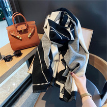 Korean version of high-end cashmere scarf female winter Joker summer sunscreen shawl dual-purpose office air-conditioning room outside spring and autumn