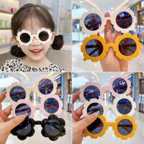 Childrens sunglasses Anti-UV girl boy sunglasses Tide Cool Girl Baby Fashion Sunscreen Glasses Do Nt Hurt