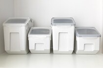 Dog grain bucket storage sealed dog supplies moisture-proof storage jar pet grain storage bucket 10 grain storage tube cat grain barrel