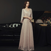 High-end evening gown banquet 2021 new temperament annual meeting golden light extravaganza with a small crowdshow host woman