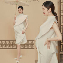 Pregnant woman photo photo clothing new white retro dress studio pregnant mommy belly pregnant woman photography clothing