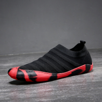 Mens shoes Summer breathable shoes Mens wave shoes 2022 new tides One foot pedal cloth shoes mens tennis face elastic stockings shoes