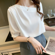 Womens professional shirt Short-sleeved temperament 2021 summer satin fashion loose top Western style age-reducing white shirt