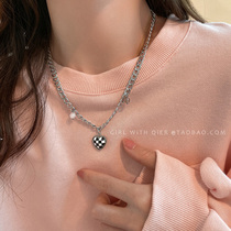 Sweet cool wind hot girl chess board love pendant necklace female ins hip hop with jewelry titanium steel does not fade choker
